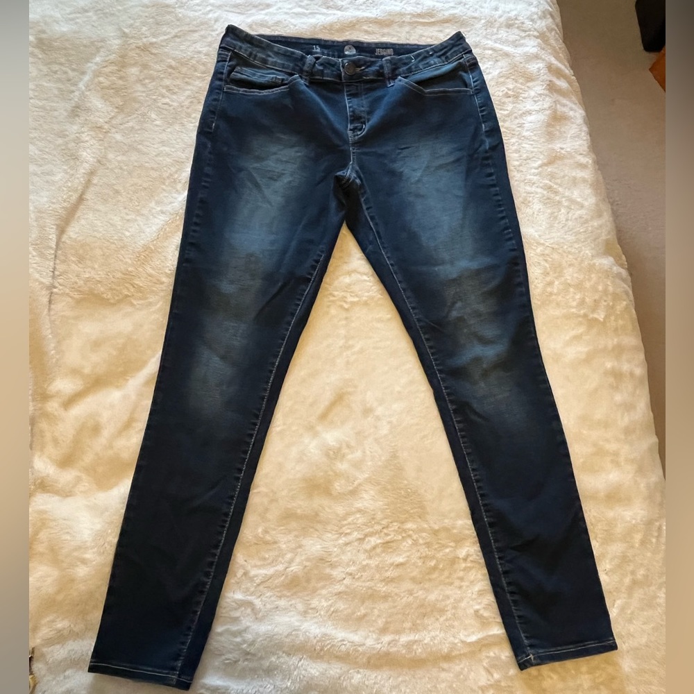 LAST CHANCE!  Girls’ size 15 jeggings